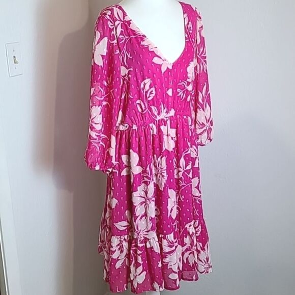 Torrid Pink & White Floral Dress with Clip-dots & Ruffle Bottom, Sz 0, Large, 12 - Picture 2 of 14